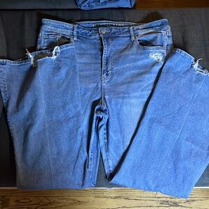 American Eagle Jeans-Last Chance